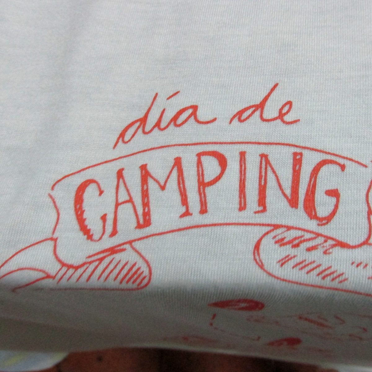 Estampado Día de Camping, texto